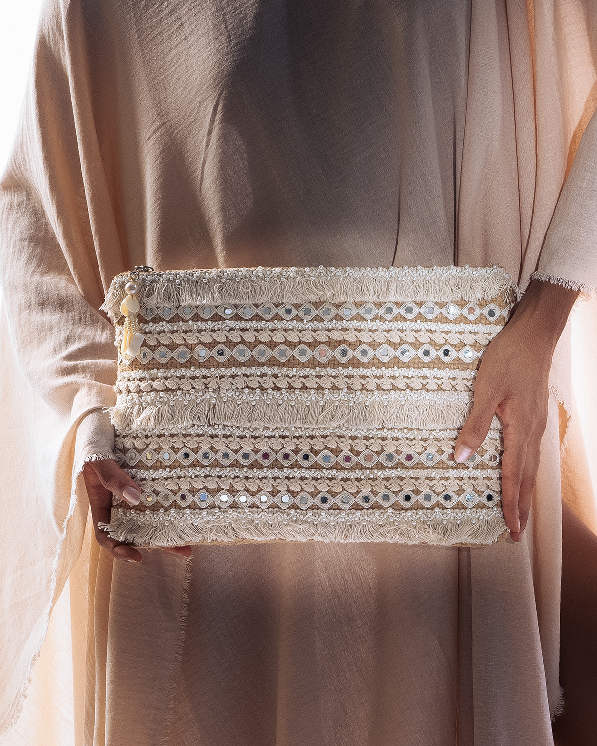 Elle Clutch