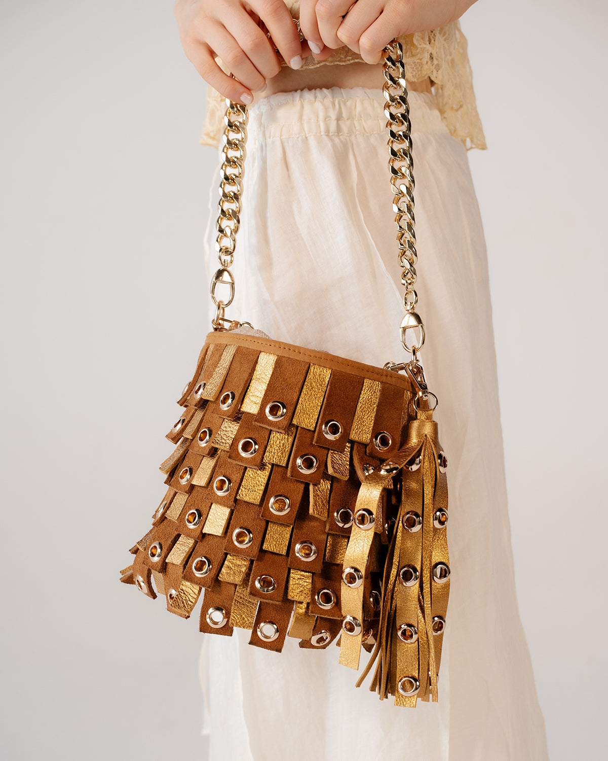 Hera Bucket Bag